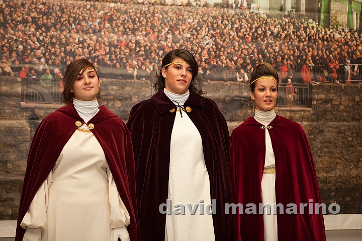 presentazione personaggi-7064.jpg